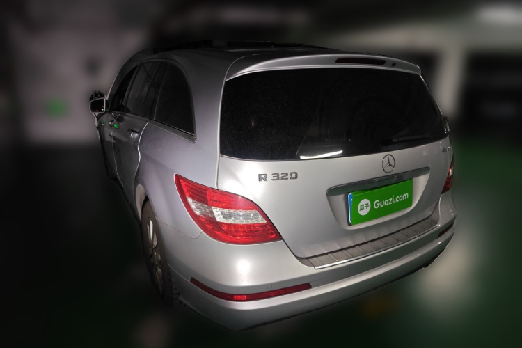 奔驰R级 2017款 R 320 4MATIC 商务型臻藏版车身外观6003