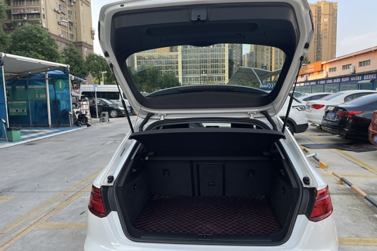 奥迪A3 2019款 Sportback 35 TFSI 进取型 国V车身外观6008