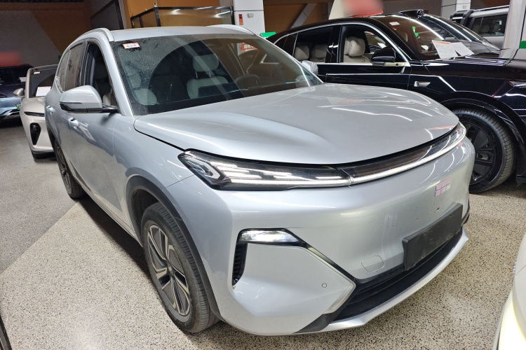 吉利银河 银河星舰7 EM-i 2025款 120km 领航版车身外观6002