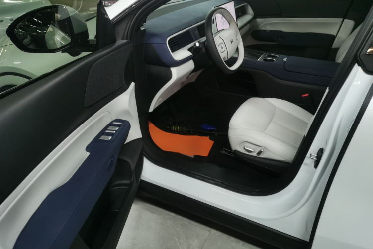 小鹏G6 2023款 580 长续航 Max中控内饰20