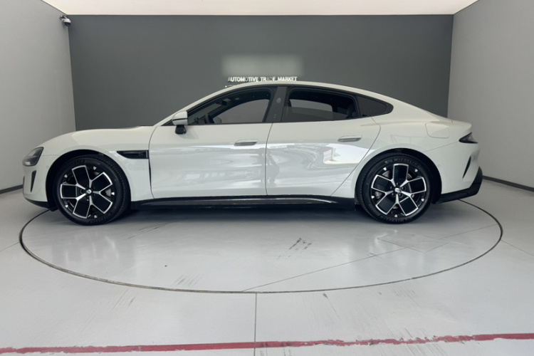 小米汽车 小米SU7 2024款 后驱超长续航高阶智驾Pro版车身外观6001