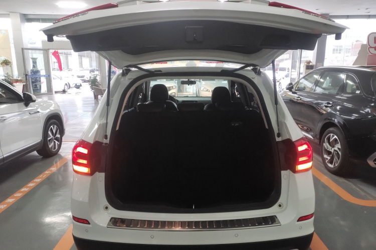 哈弗H6 2018款 蓝标 运动版 1.5T 手动两驱精英型局部细节23