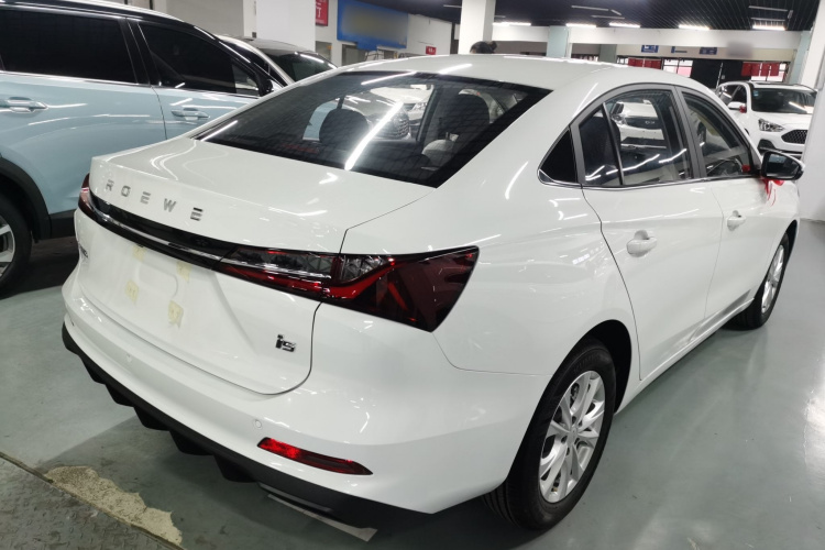 荣威i5 2026款 1.5L CVT豪华版车身外观7