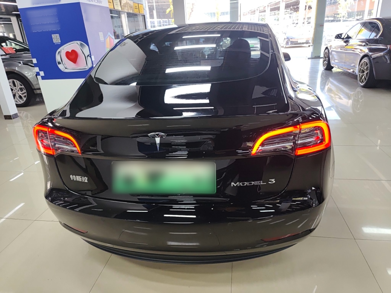特斯拉 Model 3 2021款 标准续航后驱升级版