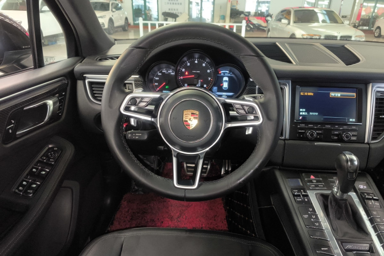 保时捷 2016款 Macan 2.0T中控内饰13
