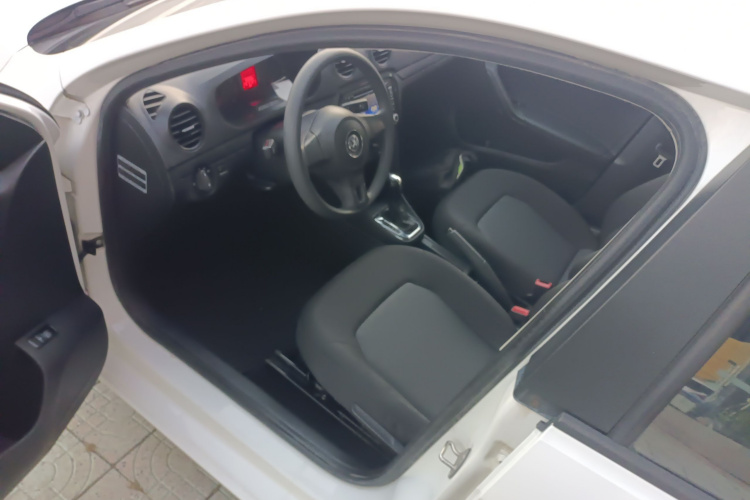 大众 捷达 2015款 质惠版 1.6L 自动时尚型中控内饰7003