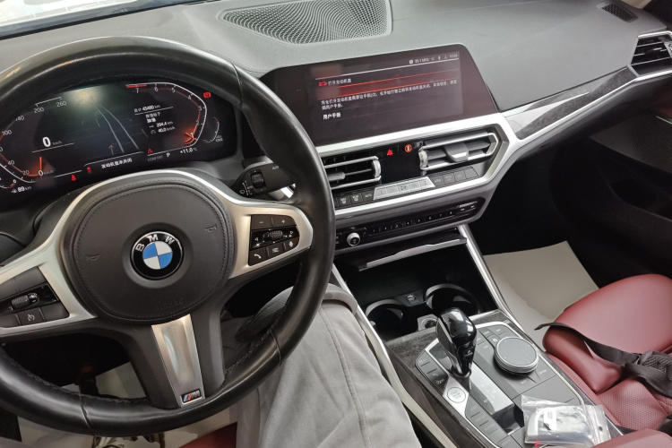 宝马3系 2022款 325Li M运动套装中控内饰7002