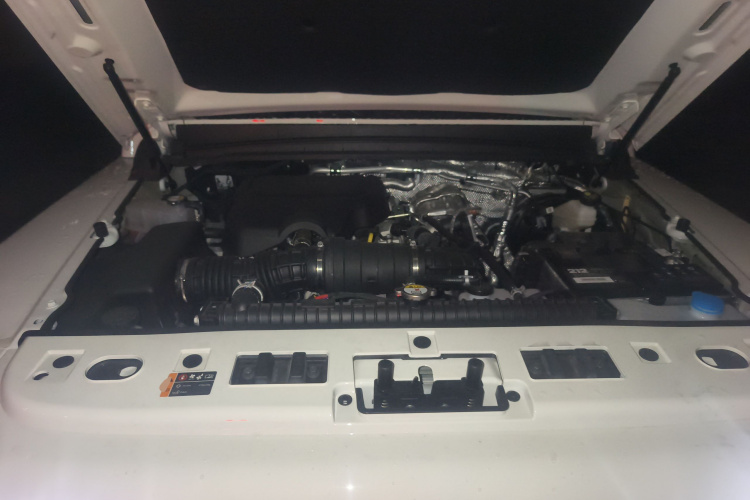 212 T01 2024款 2.0T 机械师局部细节24