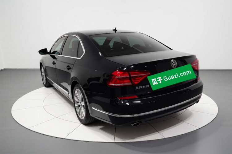 大众 帕萨特 2017款 330TSI DSG尊荣版车身外观5