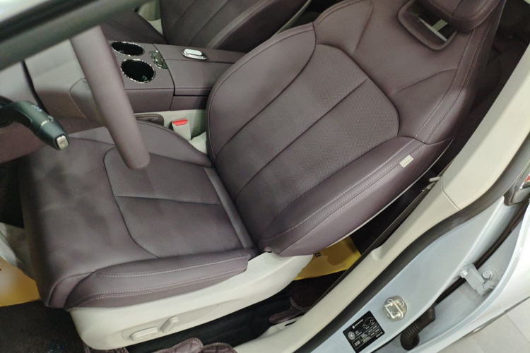 零跑汽车 零跑C11 2024款 纯电 580尊享版中控内饰19