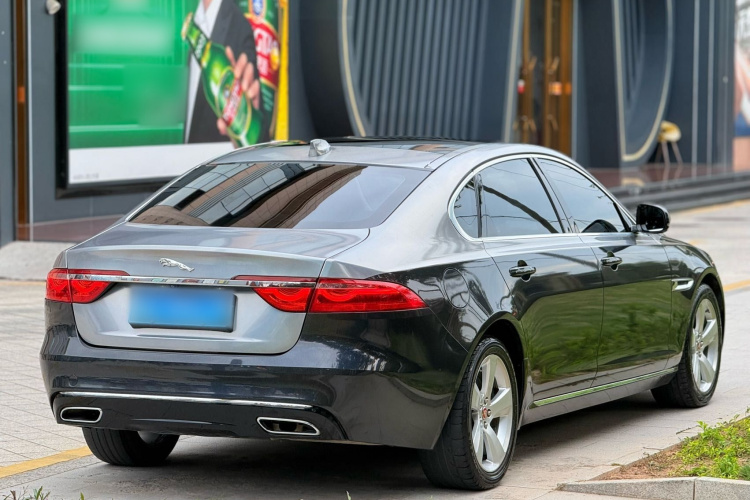捷豹XFL 2020款 XFL 2.0T P200 两驱精英版车身外观6003