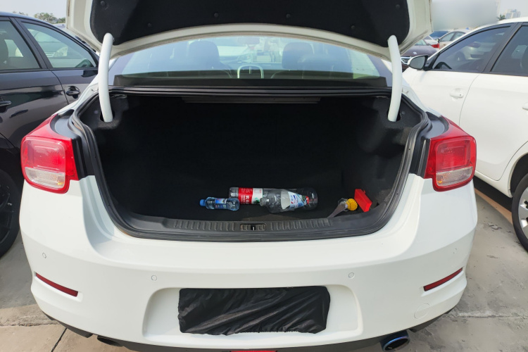 雪佛兰 迈锐宝 2014款 1.6T 自动舒适版机舱底盘23