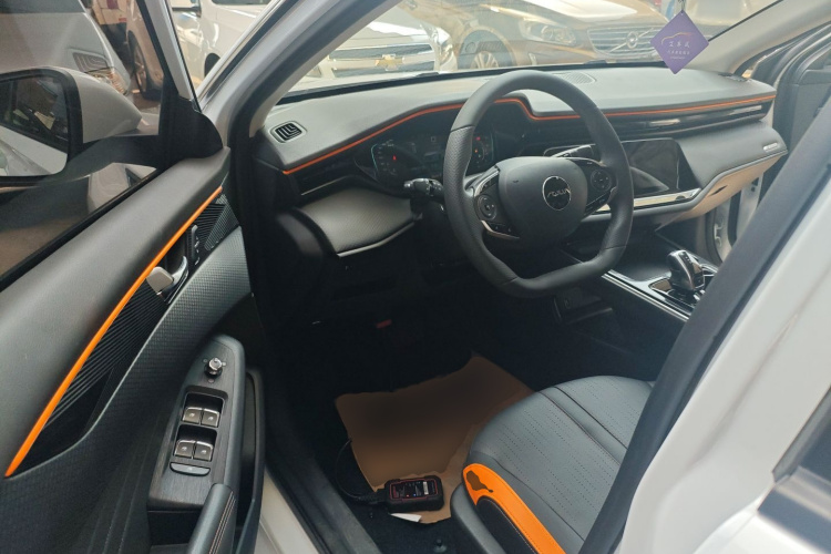 东风风神 奕炫MAX 2023款 1.5T 超炫潮爸版中控内饰20