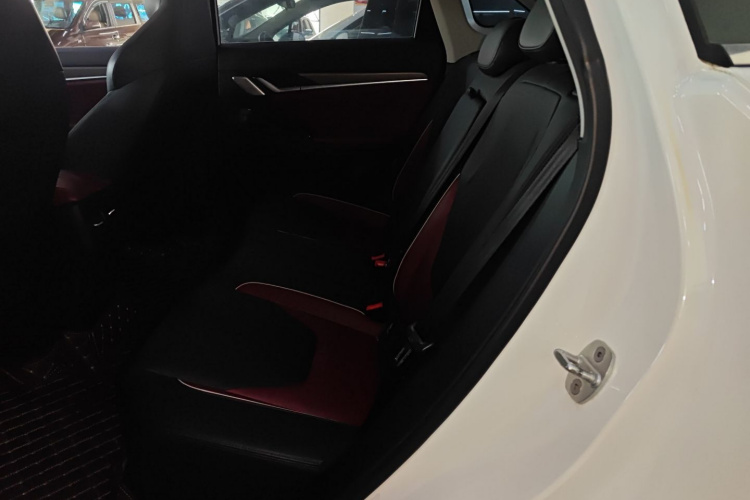 思皓QX 2021款 300T DCT豪华智联型中控内饰21