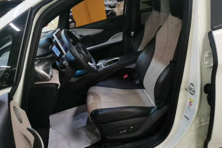 比亚迪 海豚 2024款 荣耀版 420km 时尚版中控内饰19