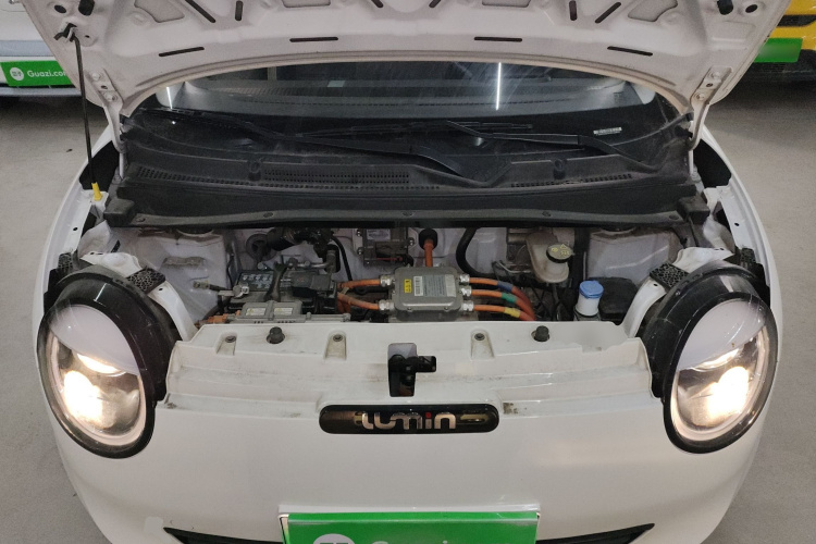 长安启源 长安Lumin 2022款 155km 清甜款机舱底盘24