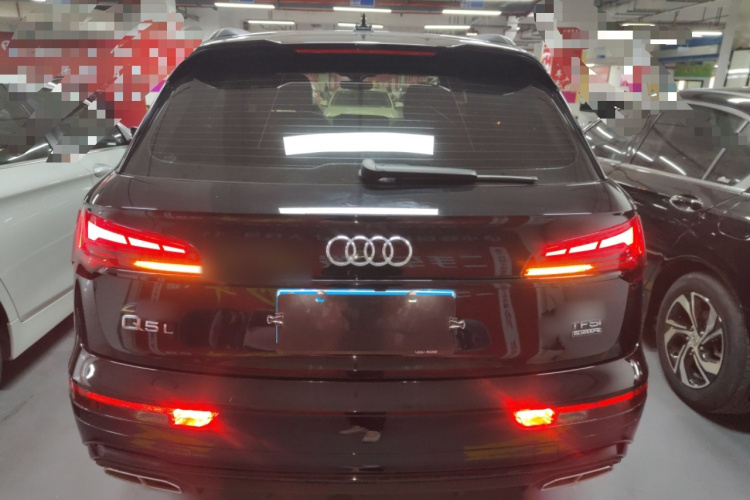 奥迪Q5L 2024款 40 TFSI 豪华动感型车身外观6004