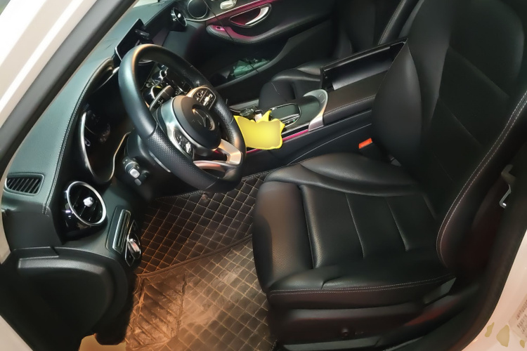 奔驰C级 2020款 改款 C 260 L 运动版中控内饰19