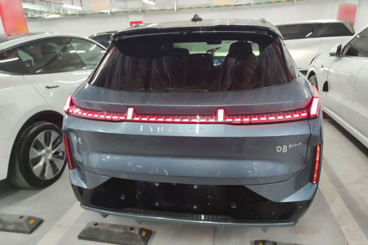 领克08 EM-P 2025款 220km 四驱性能Halo车身外观6004