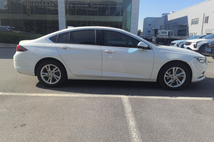 别克 君威 2017款 20T 豪华型车身外观6003