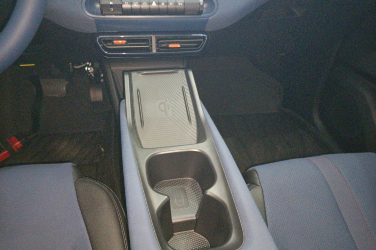 比亚迪 海鸥 2025款 305km 自由版局部细节18