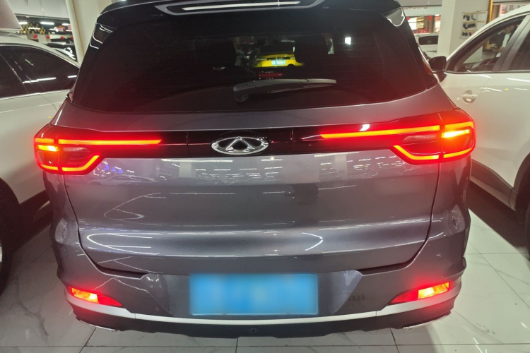 奇瑞 瑞虎7 2023款 超能版 1.5T CVT超能卫士车身外观6004