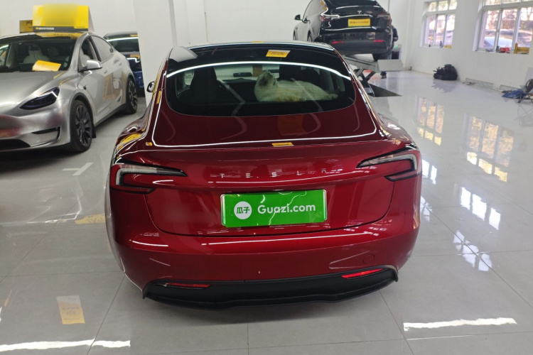 特斯拉 Model 3 2023款 后轮驱动版车身外观6