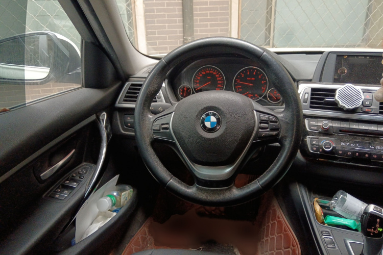 宝马3系 2017款 320Li xDrive 时尚型局部细节13