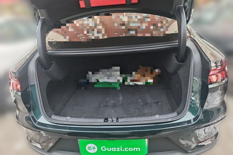 比亚迪 汉 2022款 EV 610KM四驱千山翠限量版中控内饰23