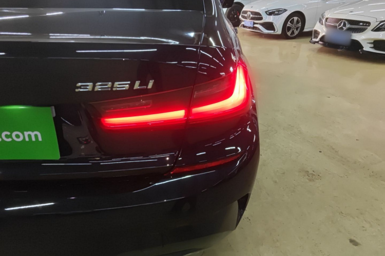 宝马3系 2022款 325Li M运动套装车身外观6006