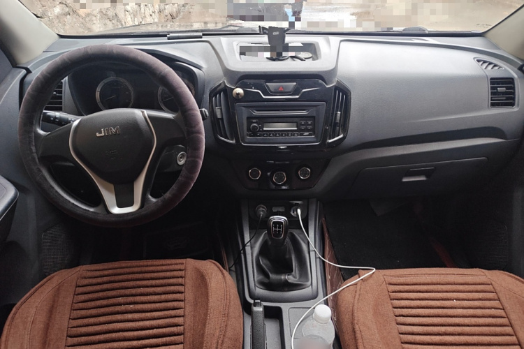 五十铃 瑞迈 2018款 2.8T经典版两驱豪华款加长货厢JE493ZLQ5F中控内饰7002