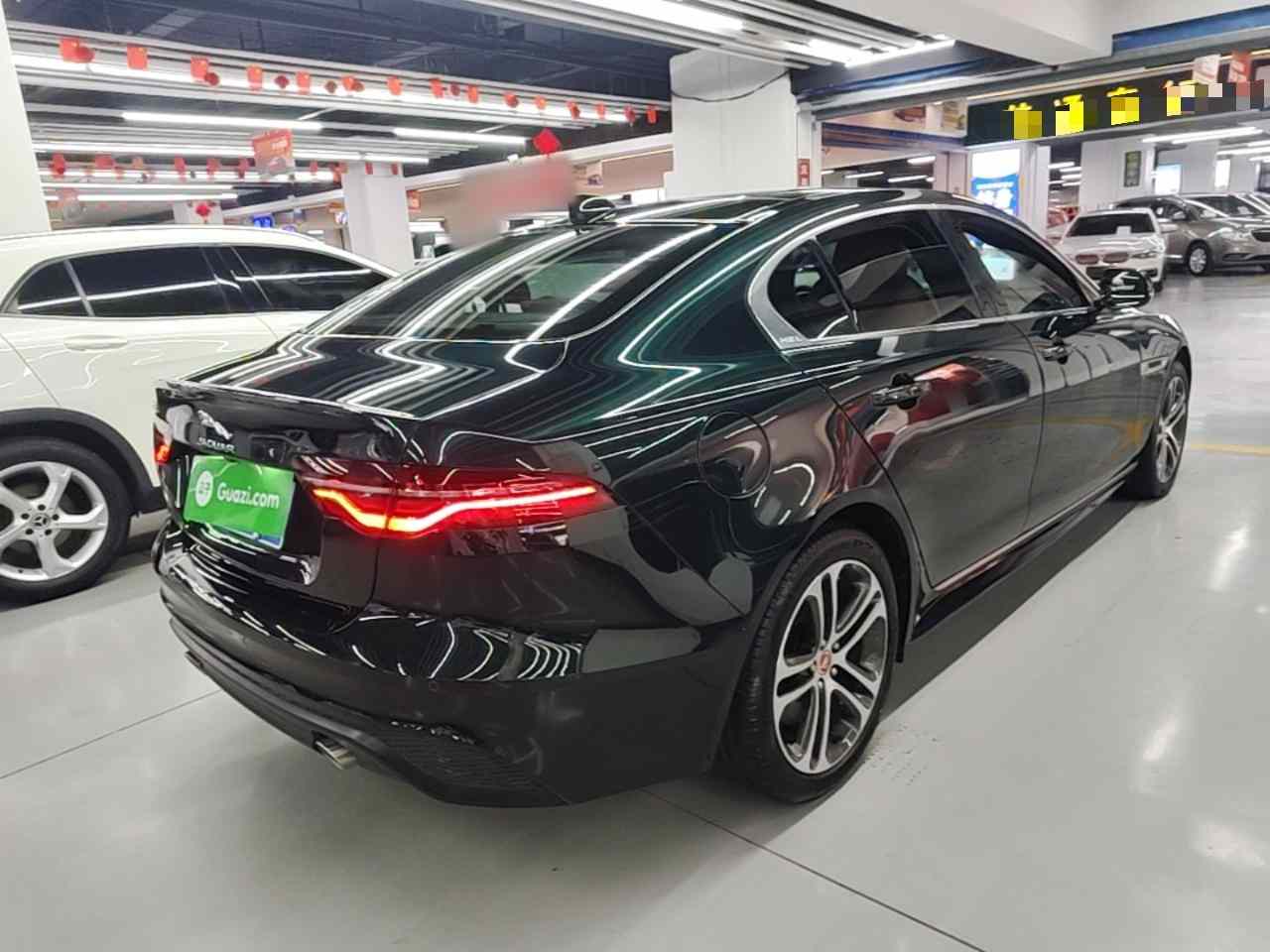 捷豹XEL 2024款 2.0T 250PS R-DYNAMIC S进取运动版(5)