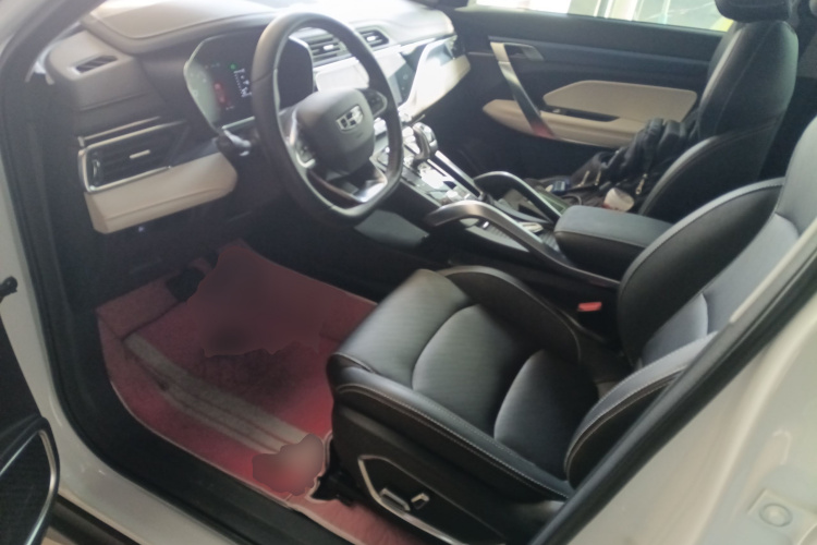 吉利汽车 2022款 博越X 1.8TD DCT智慧型中控内饰19