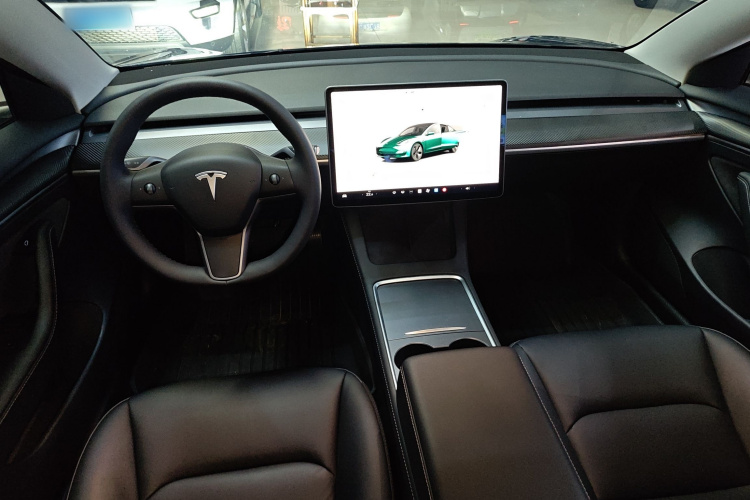 特斯拉 Model 3 2022款 后轮驱动版中控内饰12