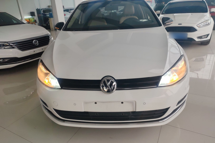 大众 高尔夫 2017款 230TSI 自动舒适百万辆纪念版车身外观2