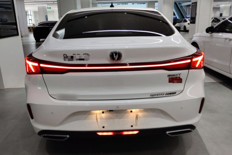 长安 逸动 2024款 PLUS 蓝鲸NE 1.4T GDI DCT高能版车身外观6004