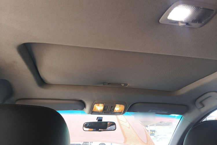 纳智捷 优6 SUV 2014款 1.8T 时尚型局部细节22