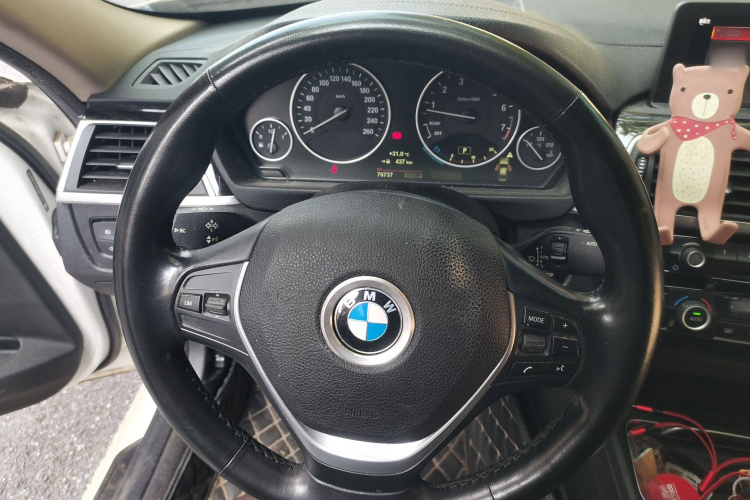 宝马3系 2019款 320Li 时尚型中控内饰13