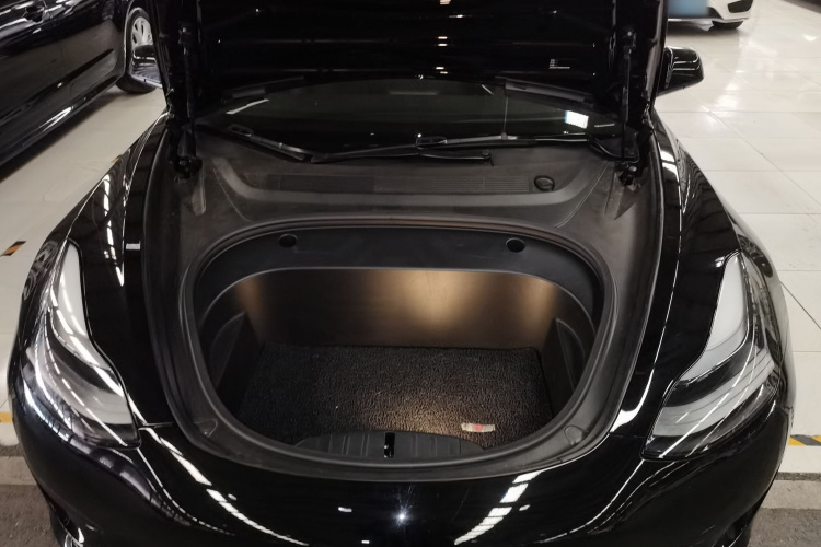 特斯拉 Model 3 2022款 后轮驱动版局部细节24