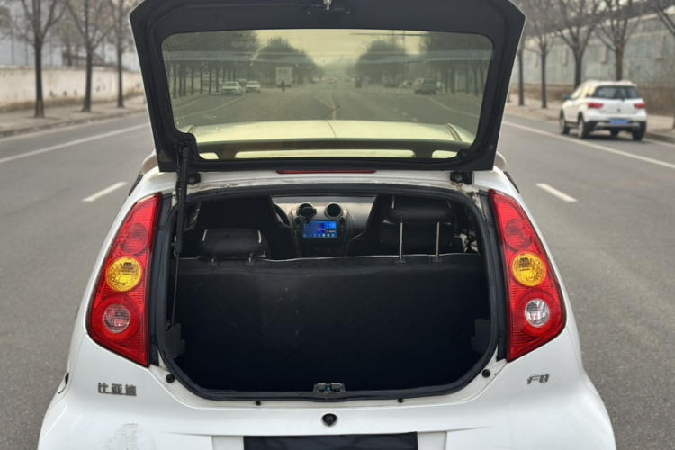 比亚迪F0 2015款 1.0L AMT 铉酷型中控内饰7006