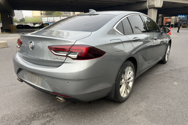 别克 君威 2023款 652T 智享型车身外观6002