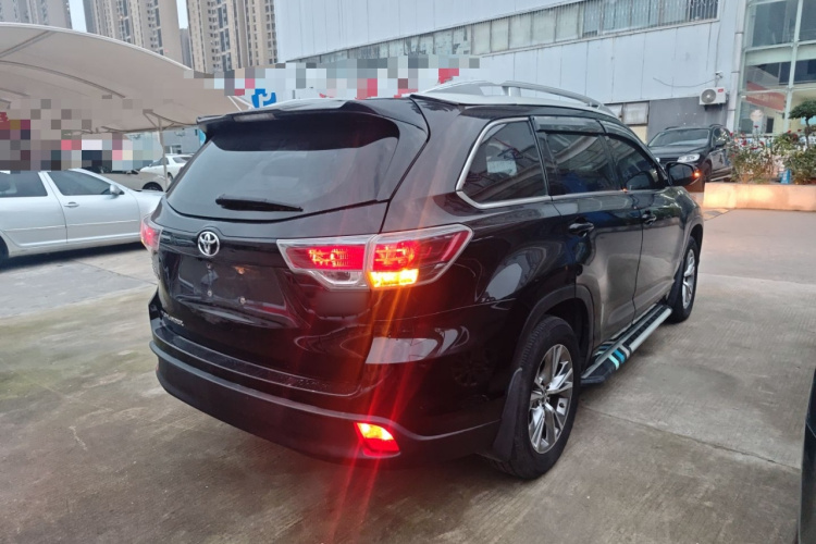 丰田 汉兰达 2017款 2.0T 两驱精英版 5座车身外观6003