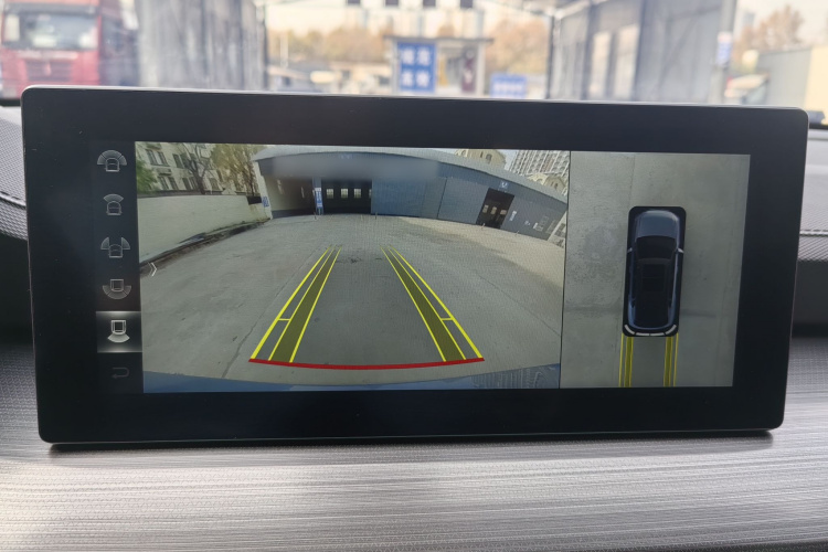 五菱汽车 五菱星辰 2021款 1.5T CVT星曜版中控内饰7010