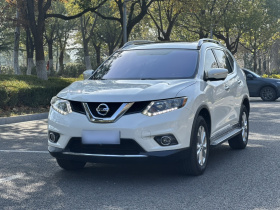 日产 奇骏 2014款 2.5L CVT豪华版 4WD