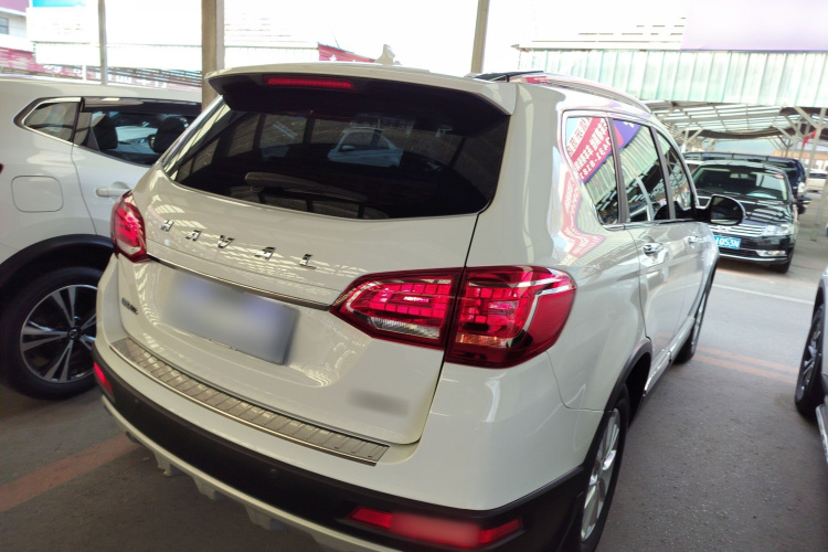 哈弗H6 2021款 运动版 1.5T 自动精英智联型 U型格栅车身外观7