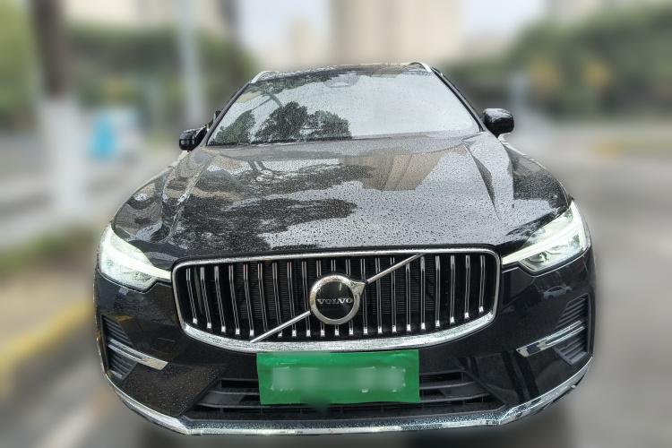 沃尔沃XC60 2025款 B5 四驱智远豪华版车身外观2