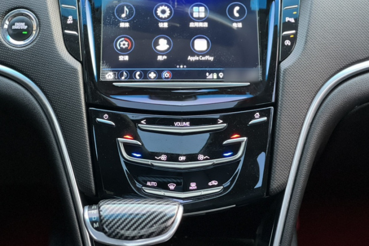 凯迪拉克XTS 2018款 28T 精英型中控内饰7002