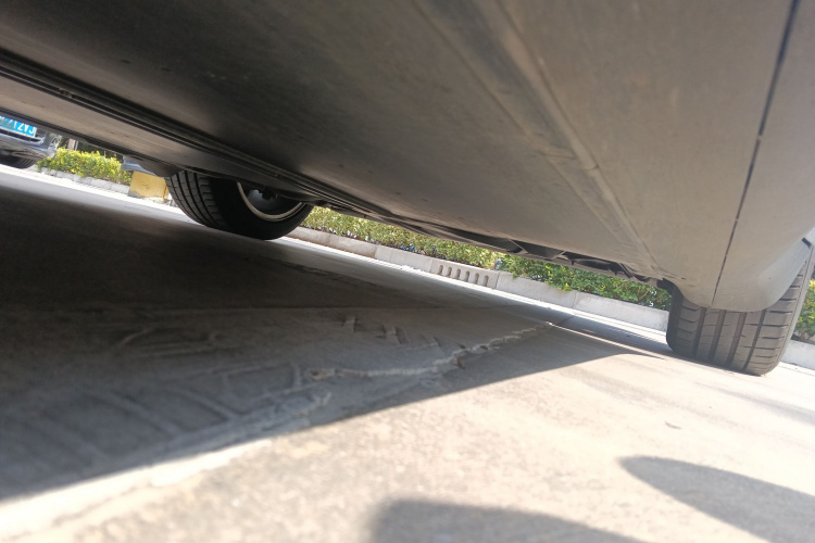 特斯拉 Model Y 2022款 后轮驱动版局部细节9003