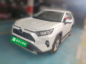 丰田 RAV4荣放 2021款 2.0L CVT两驱风尚版