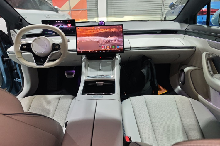 鸿蒙智行 智界S7 2024款 Pro 后驱长航版中控内饰7002